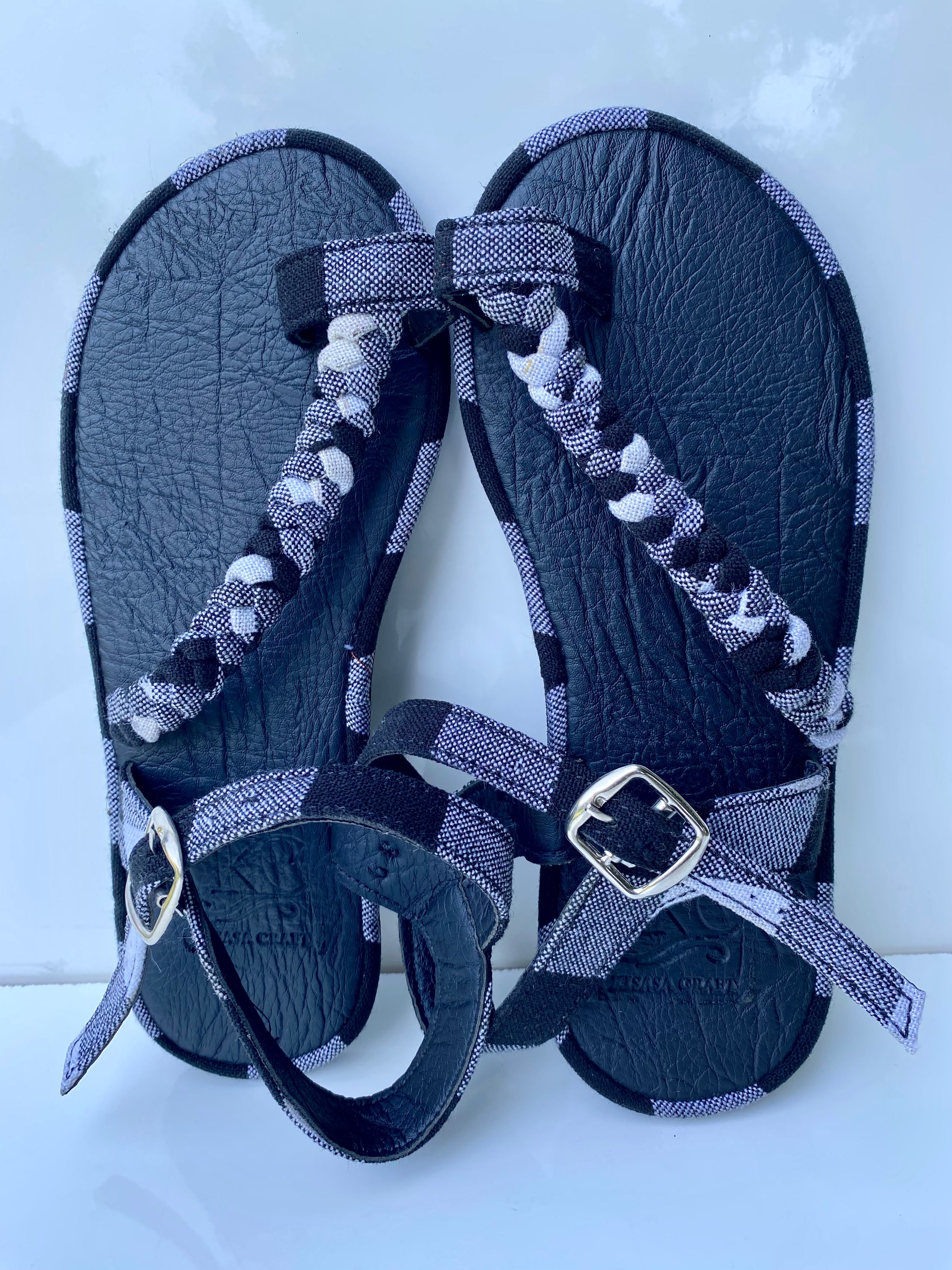 Women’s Handmade Leather Sandals – Black Woven Strap